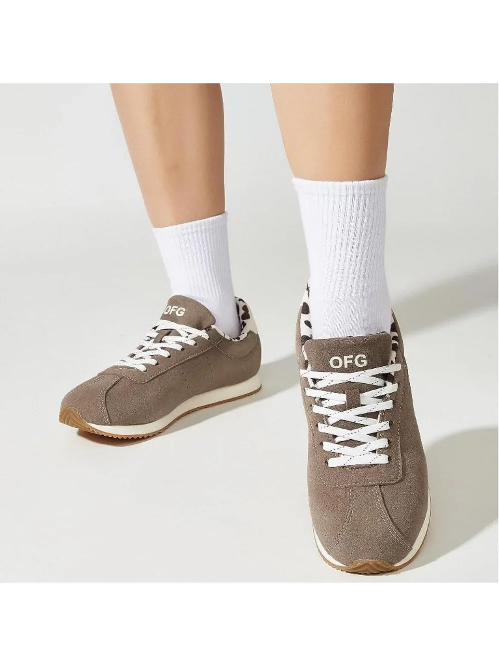 Women's Brown Comfortable Low Top Classic Retro Running Lightweight Sneakers